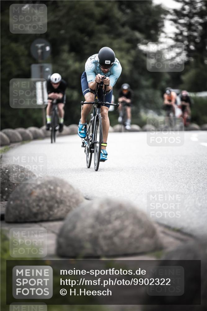 21.06.2026 - 29. Vierlanden-Triathlon H.Heesch http://msf.ph/oto/9902322 21.06.2026 09:52:30 Radfahren 16, 63, 77, 107, 192 meine-sportfotos.de