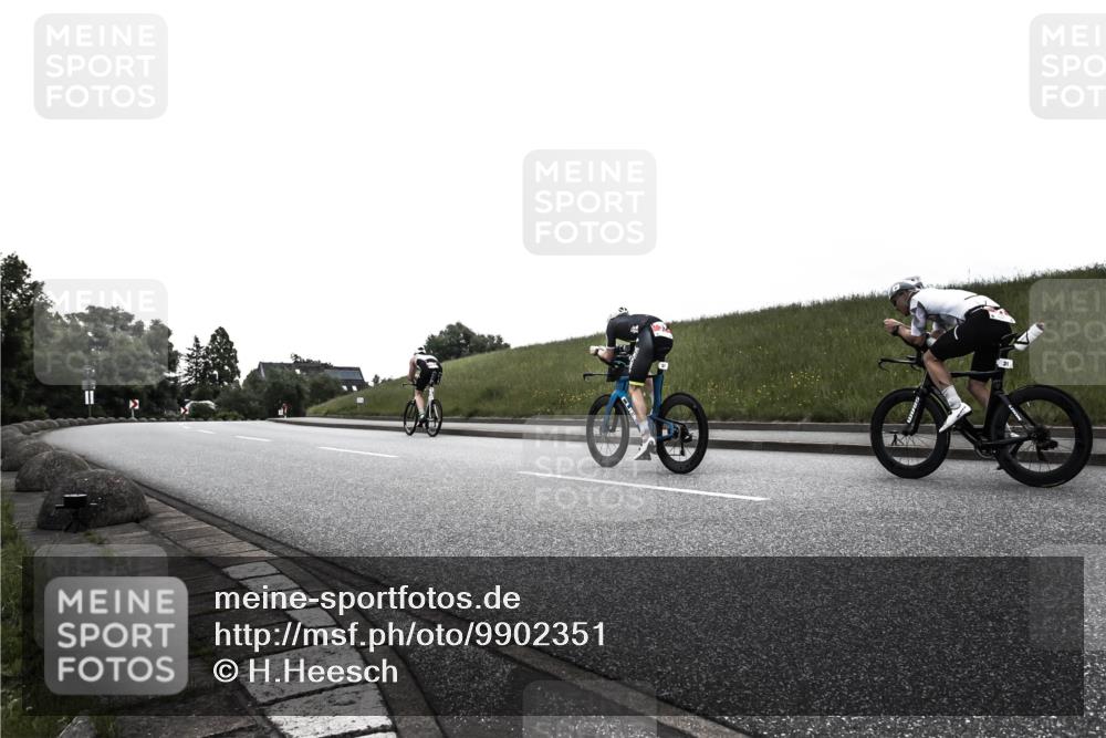 21.06.2026 - 29. Vierlanden-Triathlon H.Heesch http://msf.ph/oto/9902351 21.06.2026 09:42:33 Radfahren 49, 127 meine-sportfotos.de