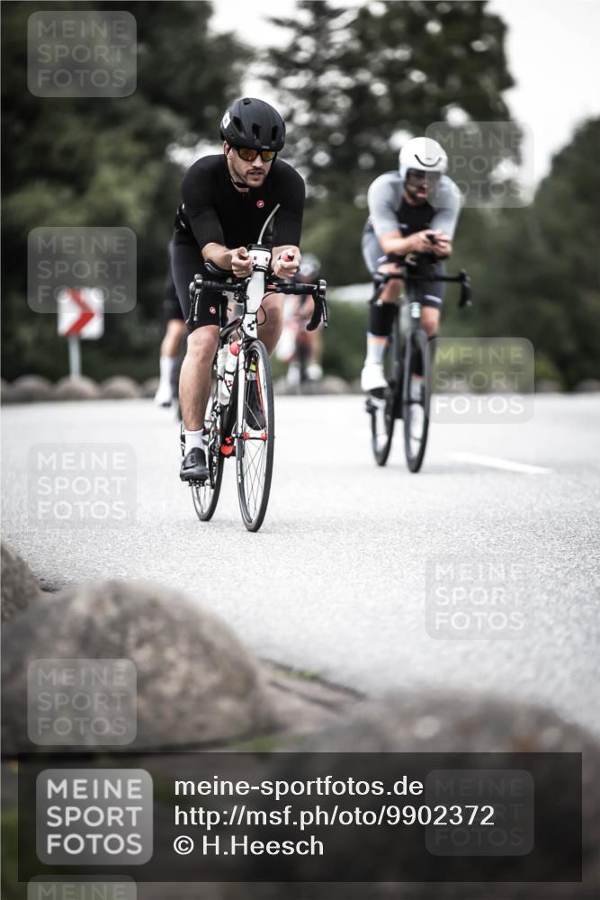 21.06.2026 - 29. Vierlanden-Triathlon H.Heesch http://msf.ph/oto/9902372 21.06.2026 10:13:27 Radfahren 9, 26, 75, 90, 236, 276 meine-sportfotos.de