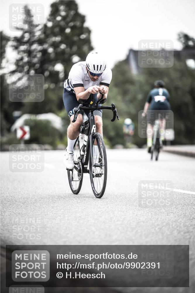 21.06.2026 - 29. Vierlanden-Triathlon H.Heesch http://msf.ph/oto/9902391 21.06.2026 09:53:34 Radfahren 51, 74, 79, 284, 302 meine-sportfotos.de