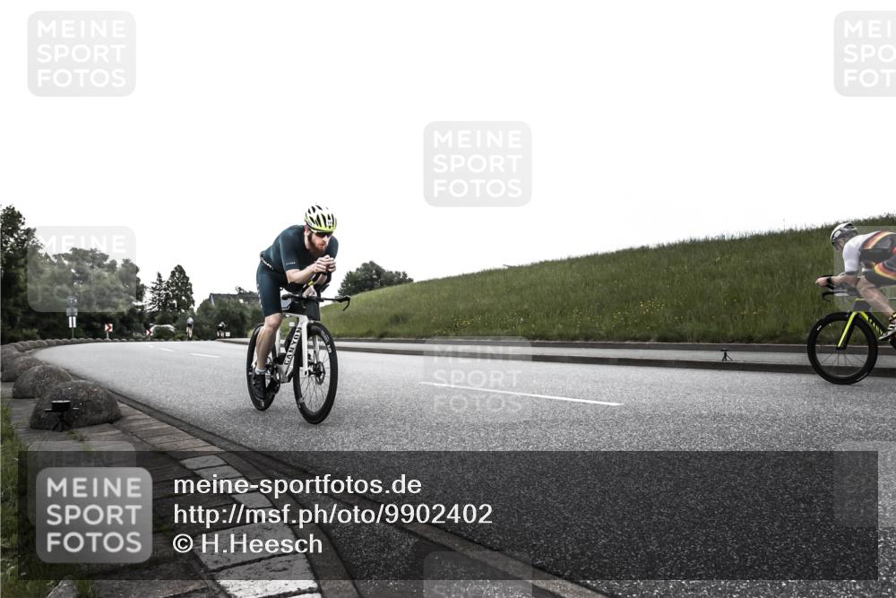 21.06.2026 - 29. Vierlanden-Triathlon H.Heesch http://msf.ph/oto/9902402 21.06.2026 09:43:57 Radfahren 23, 111, 178, 216 meine-sportfotos.de