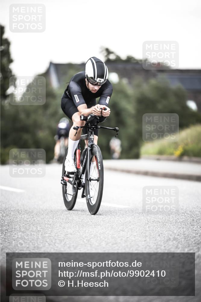 21.06.2026 - 29. Vierlanden-Triathlon H.Heesch http://msf.ph/oto/9902410 21.06.2026 10:13:29 Radfahren 9, 26, 75, 90, 236, 276 meine-sportfotos.de