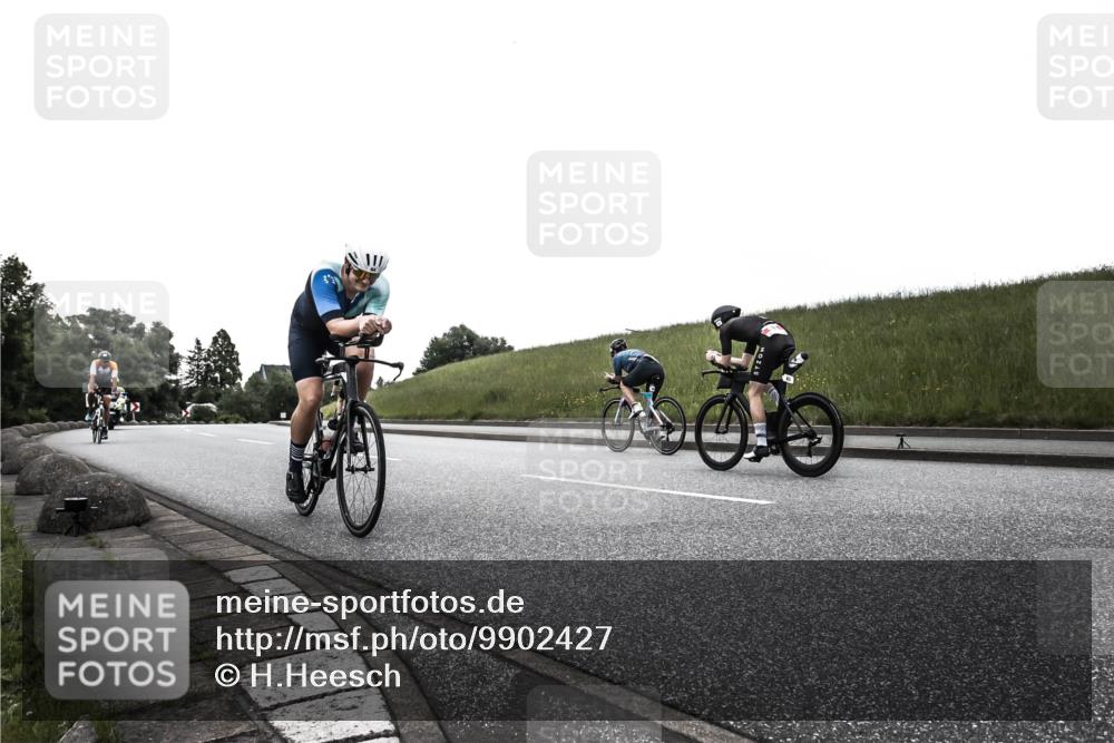 21.06.2026 - 29. Vierlanden-Triathlon H.Heesch http://msf.ph/oto/9902427 21.06.2026 09:44:37 Radfahren 16, 94, 98, 107, 120 meine-sportfotos.de