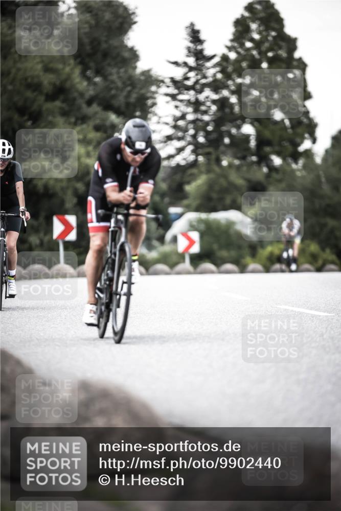 21.06.2026 - 29. Vierlanden-Triathlon H.Heesch http://msf.ph/oto/9902440 21.06.2026 10:13:31 Radfahren 26, 44, 75, 90, 236 meine-sportfotos.de