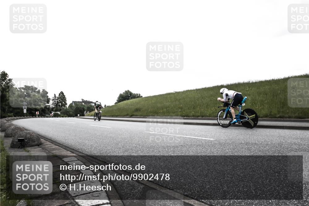 21.06.2026 - 29. Vierlanden-Triathlon H.Heesch http://msf.ph/oto/9902478 21.06.2026 09:46:08 Radfahren 293 meine-sportfotos.de
