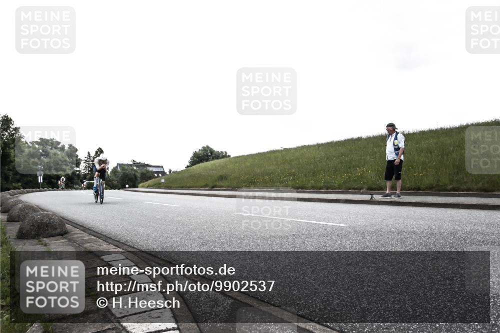 21.06.2026 - 29. Vierlanden-Triathlon H.Heesch http://msf.ph/oto/9902537 21.06.2026 09:47:32 Radfahren 3, 19, 54, 114 meine-sportfotos.de
