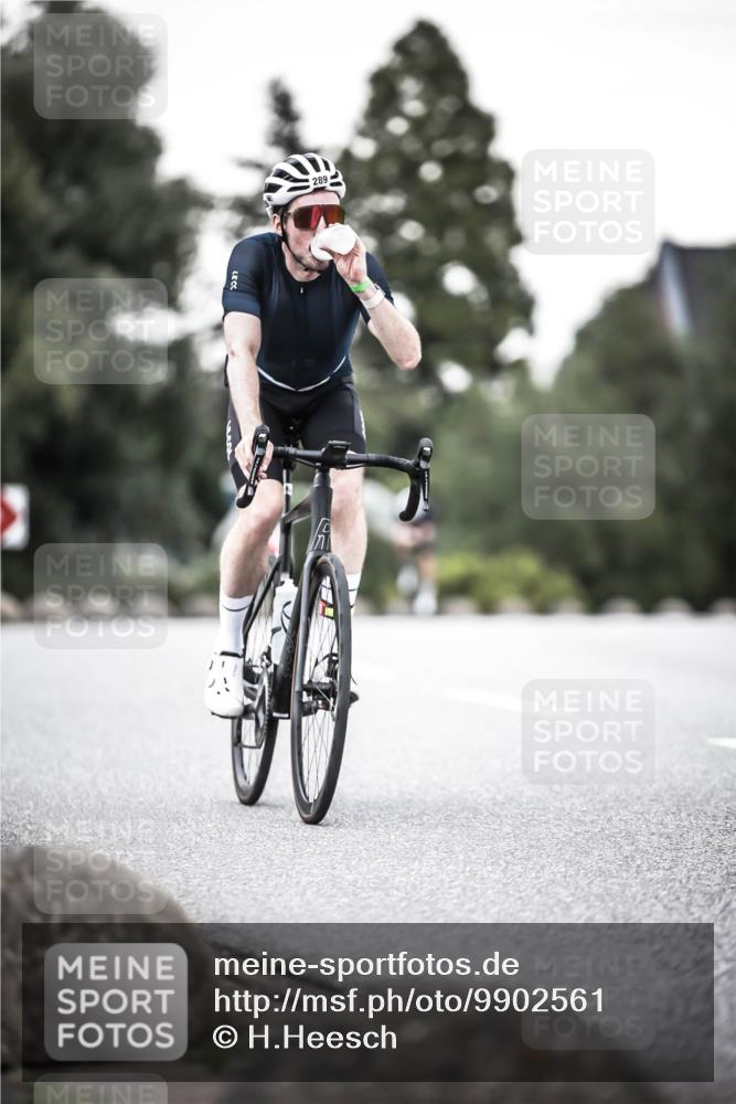21.06.2026 - 29. Vierlanden-Triathlon H.Heesch http://msf.ph/oto/9902561 21.06.2026 10:13:42 Radfahren 86, 289 meine-sportfotos.de