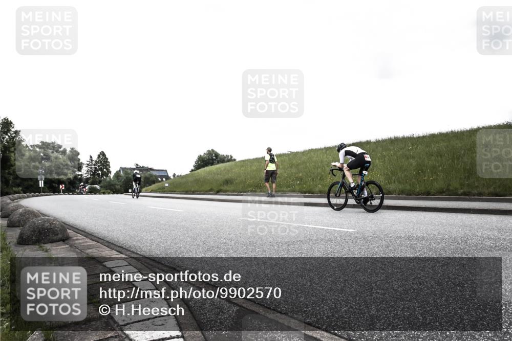 21.06.2026 - 29. Vierlanden-Triathlon H.Heesch http://msf.ph/oto/9902570 21.06.2026 09:48:42 Radfahren 267 meine-sportfotos.de