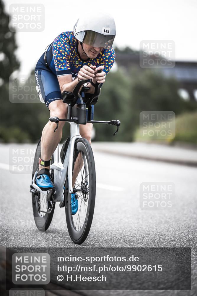 21.06.2026 - 29. Vierlanden-Triathlon H.Heesch http://msf.ph/oto/9902615 21.06.2026 09:57:49 Radfahren 145, 147 meine-sportfotos.de