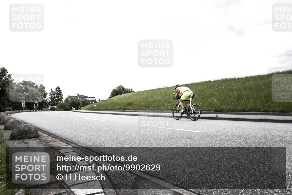 21.06.2026 - 29. Vierlanden-Triathlon H.Heesch http://msf.ph/oto/9902629 21.06.2026 09:51:07 Radfahren 15 meine-sportfotos.de