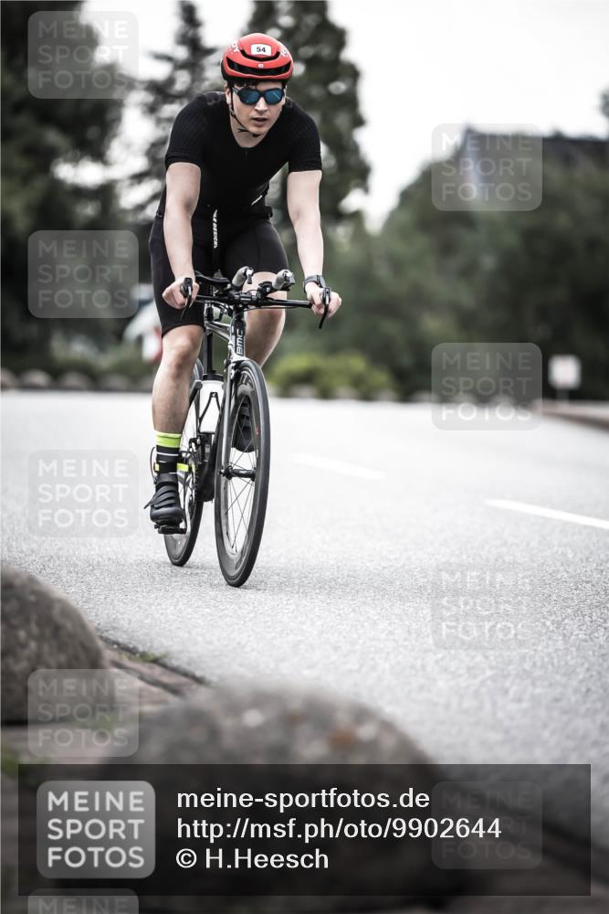 21.06.2026 - 29. Vierlanden-Triathlon H.Heesch http://msf.ph/oto/9902644 21.06.2026 09:58:08 Radfahren 19, 54, 165, 267 meine-sportfotos.de