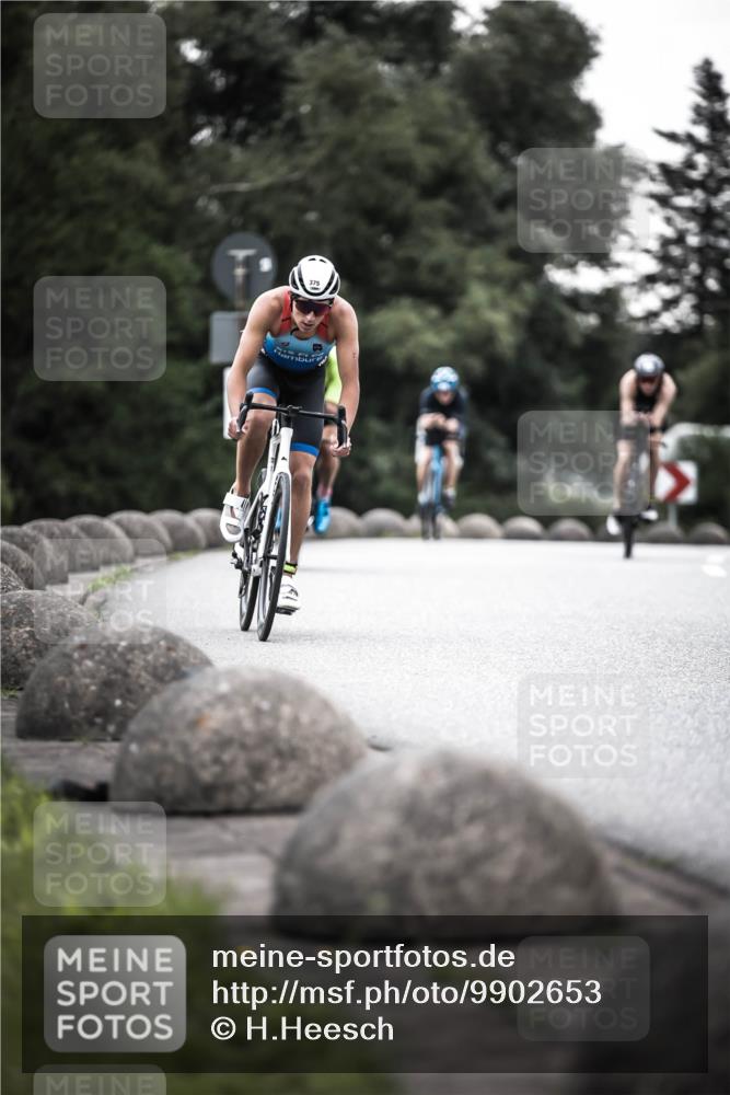 21.06.2026 - 29. Vierlanden-Triathlon H.Heesch http://msf.ph/oto/9902653 21.06.2026 09:58:26 Radfahren 46, 62, 202, 298, 364, 375 meine-sportfotos.de