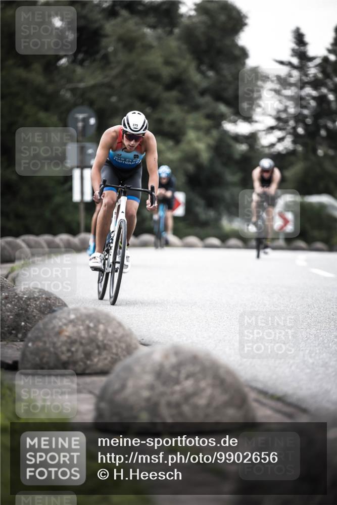21.06.2026 - 29. Vierlanden-Triathlon H.Heesch http://msf.ph/oto/9902656 21.06.2026 09:58:26 Radfahren 46, 62, 202, 298, 364, 375 meine-sportfotos.de