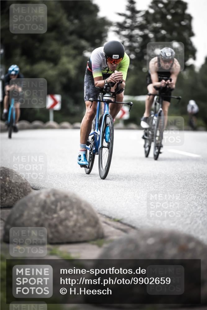 21.06.2026 - 29. Vierlanden-Triathlon H.Heesch http://msf.ph/oto/9902659 21.06.2026 09:58:28 Radfahren 46, 62, 202, 298, 364, 375 meine-sportfotos.de