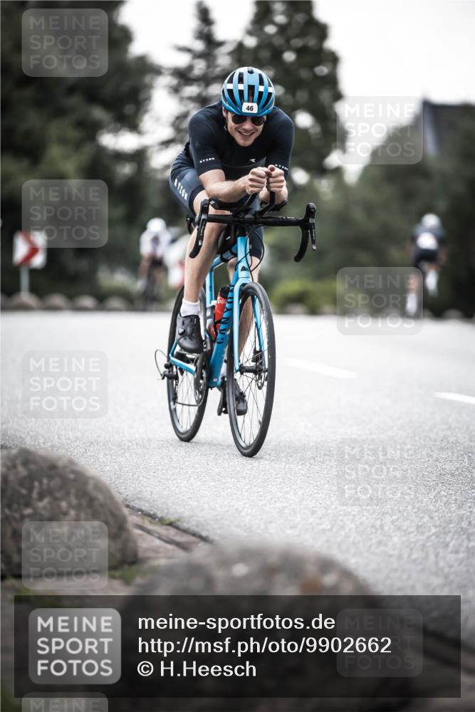 21.06.2026 - 29. Vierlanden-Triathlon H.Heesch http://msf.ph/oto/9902662 21.06.2026 09:58:30 Radfahren 46, 62, 202, 298, 364, 375 meine-sportfotos.de