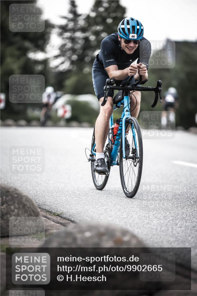 21.06.2026 - 29. Vierlanden-Triathlon H.Heesch http://msf.ph/oto/9902665 21.06.2026 09:58:30 Radfahren 46, 62, 202, 298, 364, 375 meine-sportfotos.de