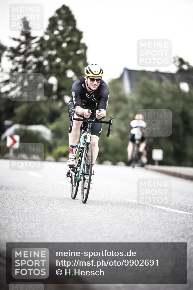 21.06.2026 - 29. Vierlanden-Triathlon H.Heesch http://msf.ph/oto/9902691 21.06.2026 10:14:16 Radfahren 6, 37, 130, 140, 195, 204, 238, 464 meine-sportfotos.de