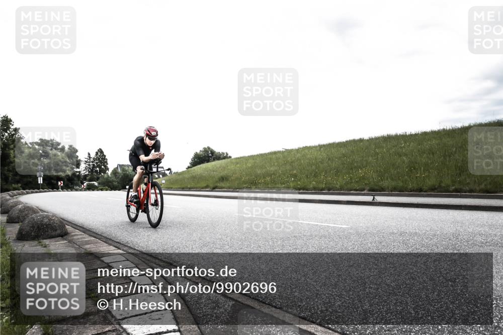 21.06.2026 - 29. Vierlanden-Triathlon H.Heesch http://msf.ph/oto/9902696 21.06.2026 09:52:35 Radfahren 16, 63, 77, 192 meine-sportfotos.de