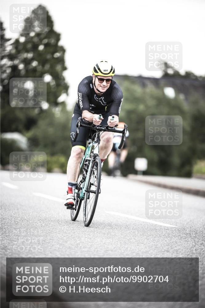 21.06.2026 - 29. Vierlanden-Triathlon H.Heesch http://msf.ph/oto/9902704 21.06.2026 10:14:16 Radfahren 6, 37, 130, 140, 195, 204, 238, 464 meine-sportfotos.de