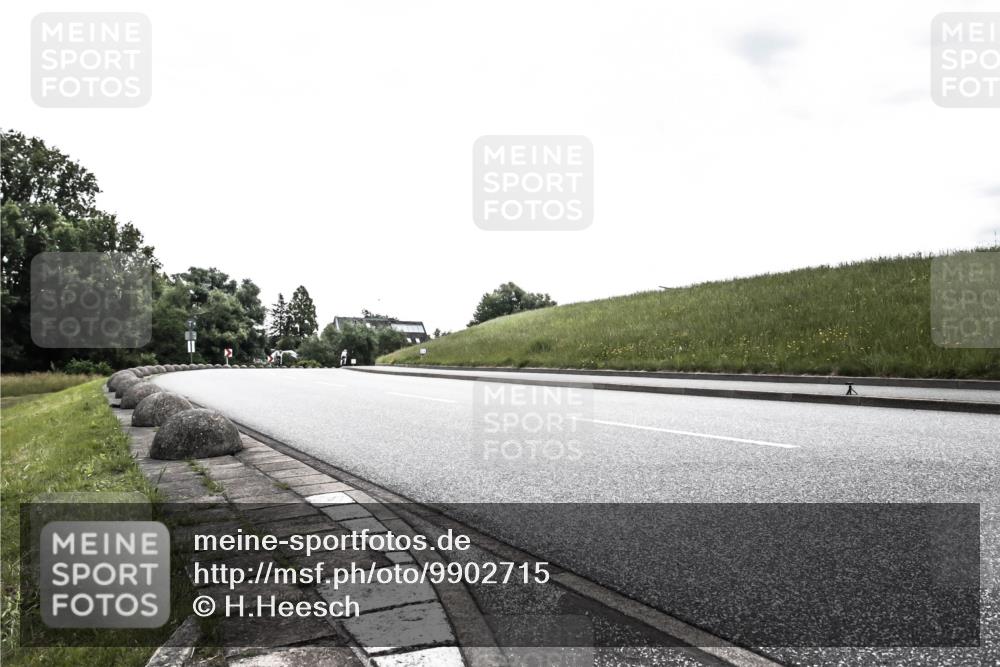21.06.2026 - 29. Vierlanden-Triathlon H.Heesch http://msf.ph/oto/9902715 21.06.2026 09:53:01 Radfahren 108, 287 meine-sportfotos.de