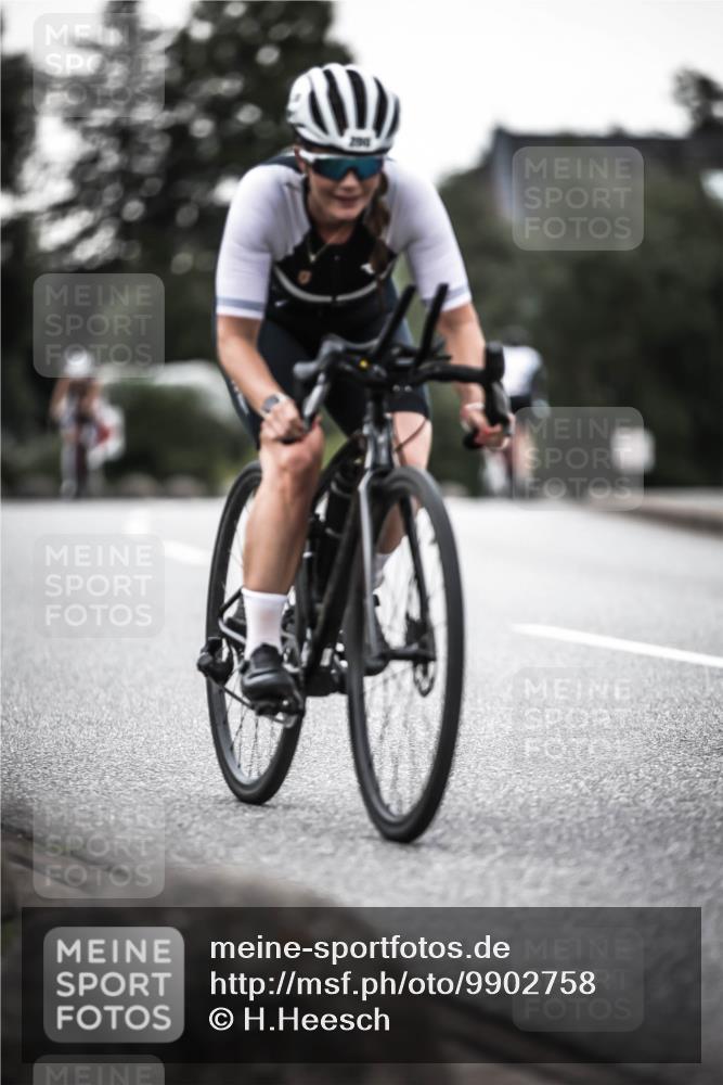 21.06.2026 - 29. Vierlanden-Triathlon H.Heesch http://msf.ph/oto/9902758 21.06.2026 10:02:13 Radfahren 72, 78, 265, 273, 280, 301 meine-sportfotos.de