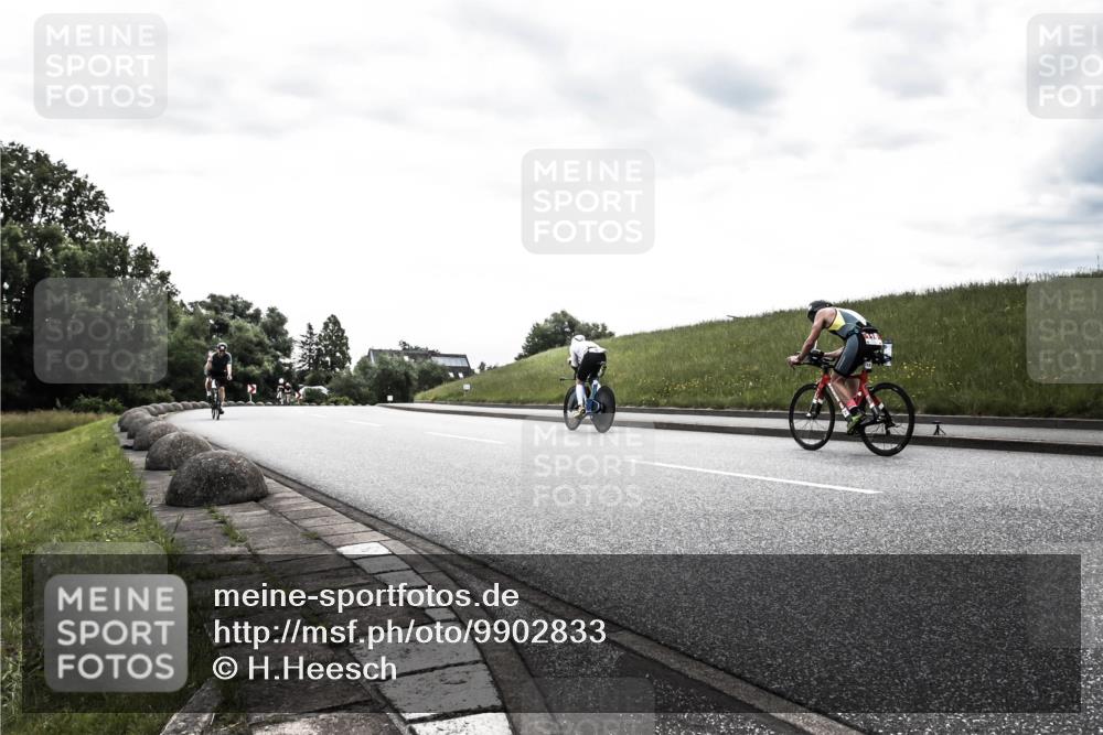 21.06.2026 - 29. Vierlanden-Triathlon H.Heesch http://msf.ph/oto/9902833 21.06.2026 09:54:56 Radfahren 148, 292, 293 meine-sportfotos.de