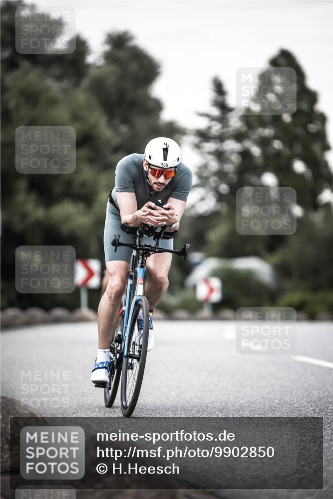 21.06.2026 - 29. Vierlanden-Triathlon H.Heesch http://msf.ph/oto/9902850 21.06.2026 10:14:57 Radfahren 71, 135, 200, 216 meine-sportfotos.de