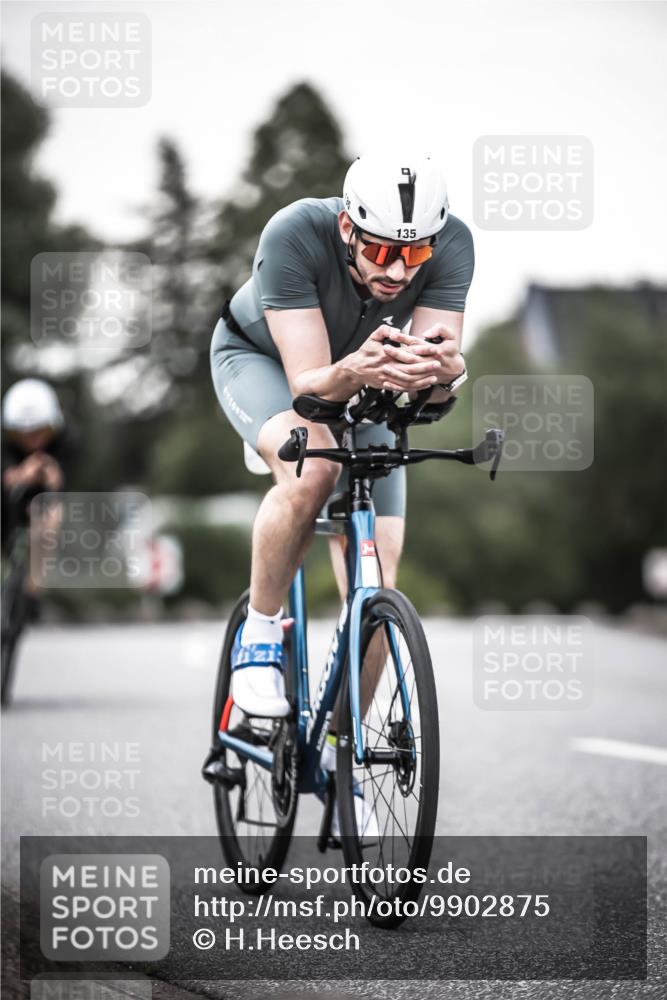 21.06.2026 - 29. Vierlanden-Triathlon H.Heesch http://msf.ph/oto/9902875 21.06.2026 10:14:58 Radfahren 71, 135, 200, 216 meine-sportfotos.de