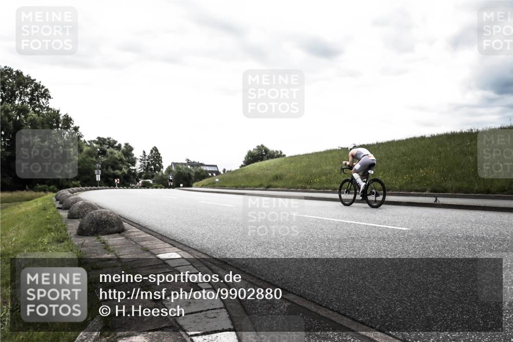 21.06.2026 - 29. Vierlanden-Triathlon H.Heesch http://msf.ph/oto/9902880 21.06.2026 09:55:52 Radfahren  meine-sportfotos.de