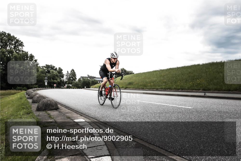 21.06.2026 - 29. Vierlanden-Triathlon H.Heesch http://msf.ph/oto/9902905 21.06.2026 09:57:37 Radfahren 207 meine-sportfotos.de