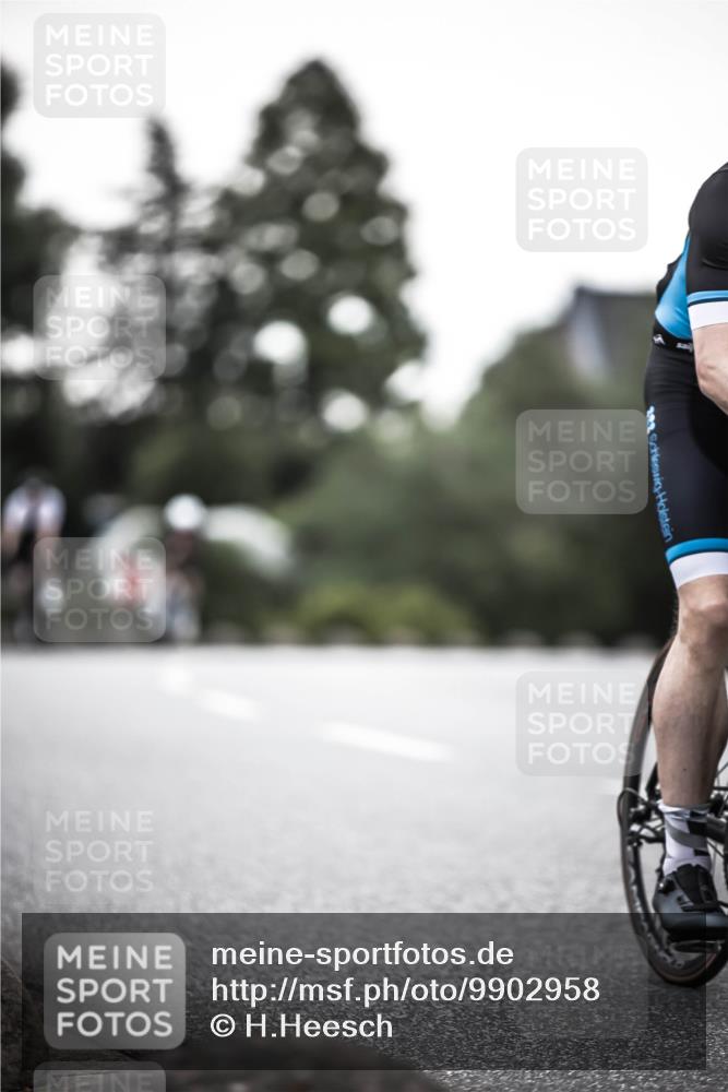 21.06.2026 - 29. Vierlanden-Triathlon H.Heesch http://msf.ph/oto/9902958 21.06.2026 10:05:05 Radfahren 130, 264, 308, 323, 326 meine-sportfotos.de