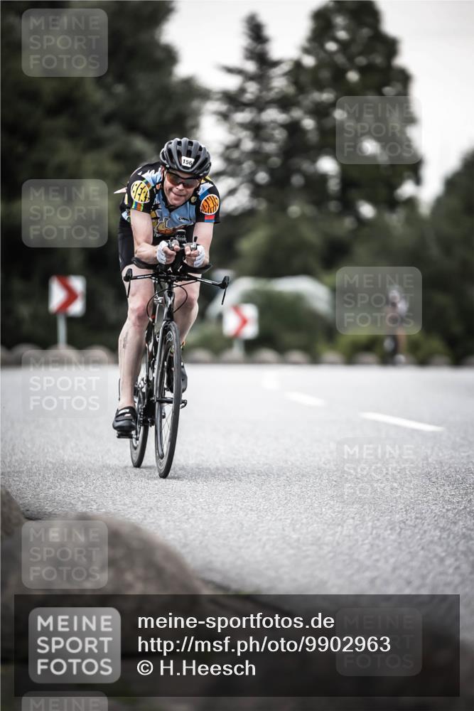 21.06.2026 - 29. Vierlanden-Triathlon H.Heesch http://msf.ph/oto/9902963 21.06.2026 10:15:10 Radfahren 23, 33, 111, 129, 156, 424 meine-sportfotos.de
