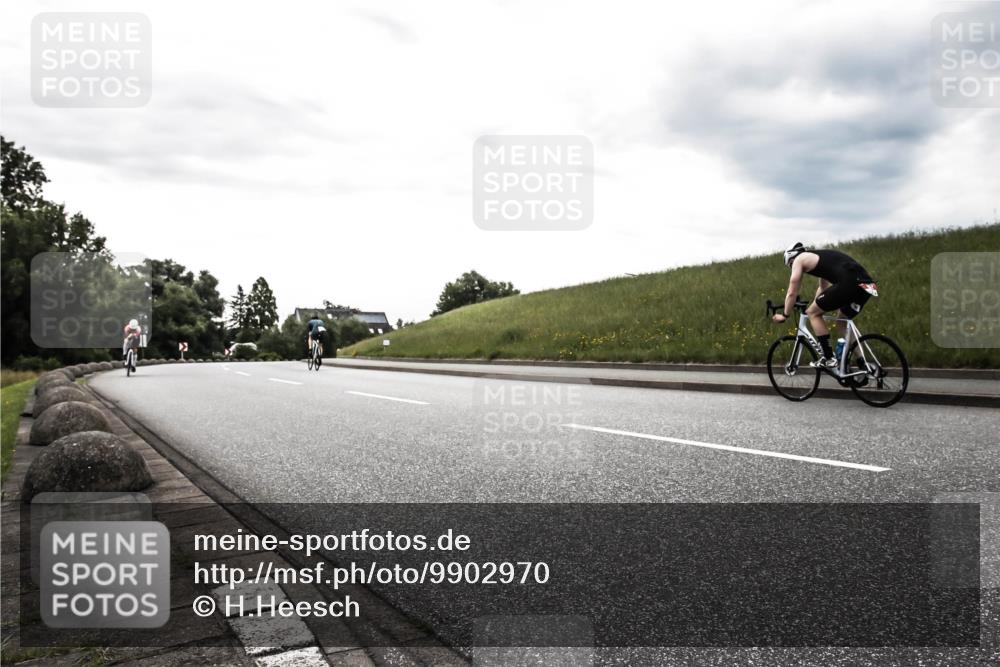 21.06.2026 - 29. Vierlanden-Triathlon H.Heesch http://msf.ph/oto/9902970 21.06.2026 09:59:38 Radfahren 34, 42, 155, 223, 255 meine-sportfotos.de