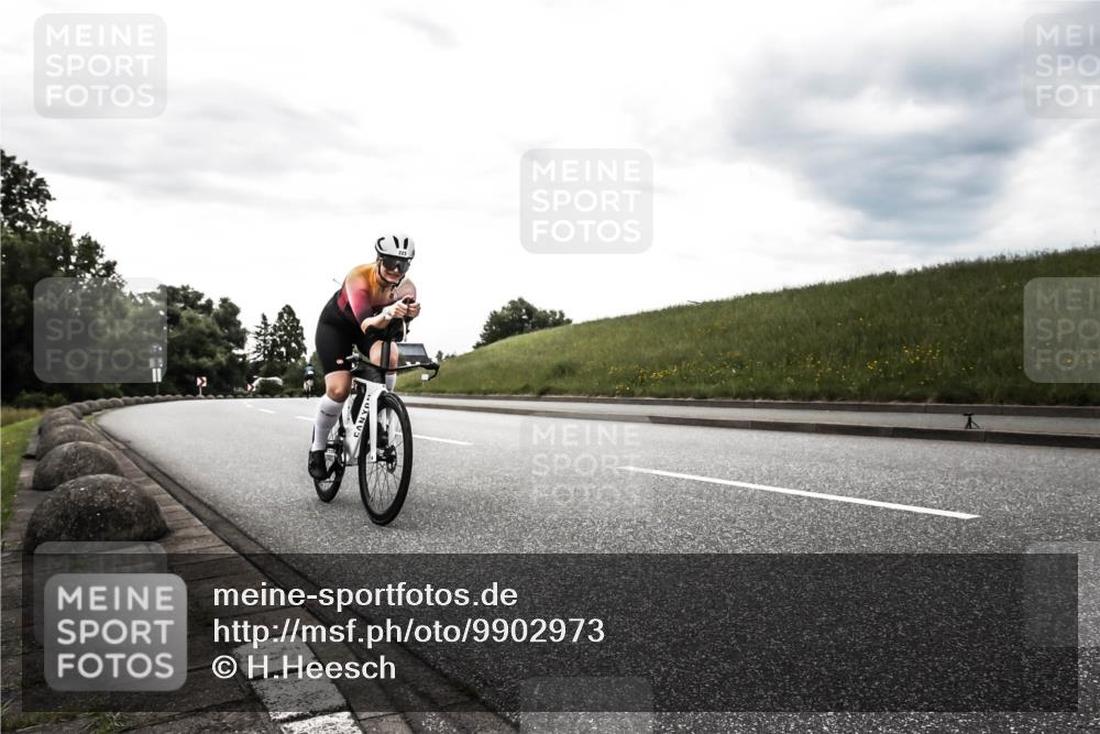 21.06.2026 - 29. Vierlanden-Triathlon H.Heesch http://msf.ph/oto/9902973 21.06.2026 09:59:40 Radfahren 173, 223, 255 meine-sportfotos.de