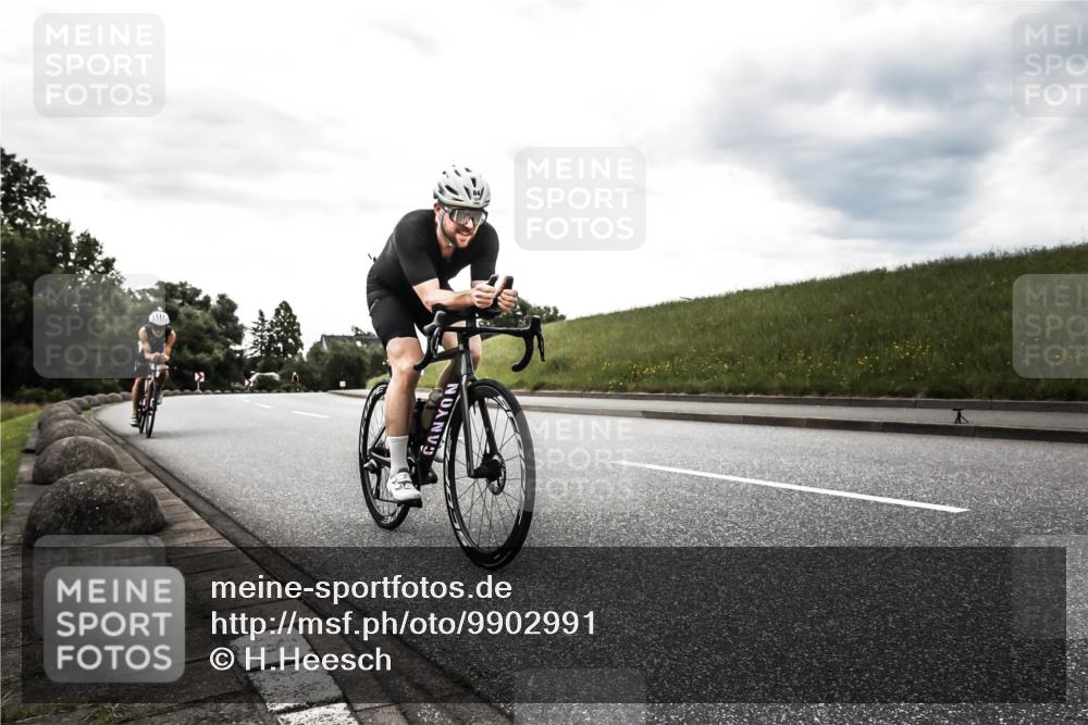21.06.2026 - 29. Vierlanden-Triathlon H.Heesch http://msf.ph/oto/9902991 21.06.2026 10:00:01 Radfahren 84, 169 meine-sportfotos.de