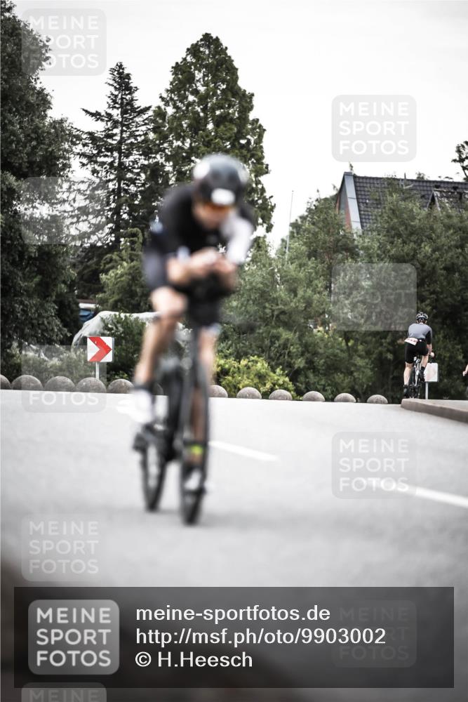 21.06.2026 - 29. Vierlanden-Triathlon H.Heesch http://msf.ph/oto/9903002 21.06.2026 10:15:15 Radfahren 23, 33, 111 meine-sportfotos.de