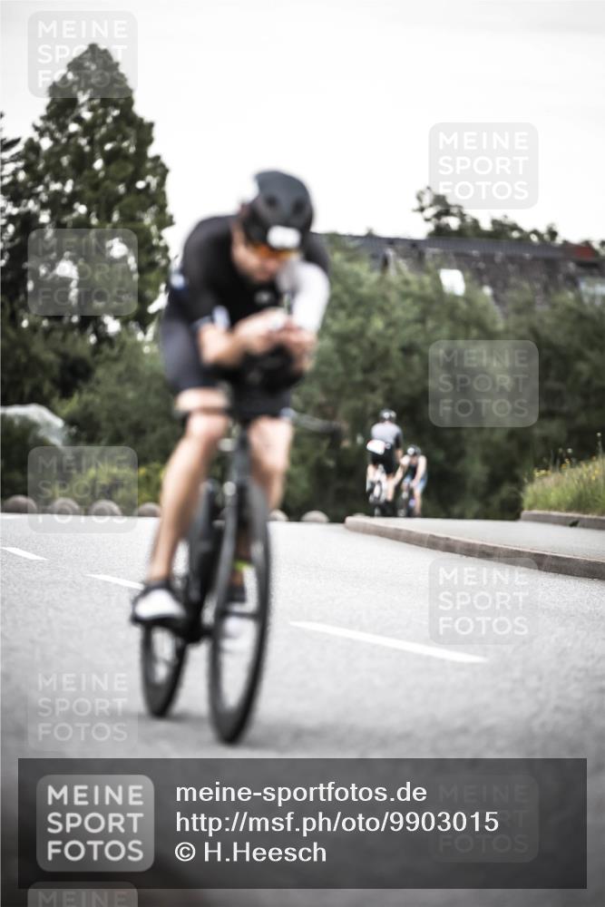 21.06.2026 - 29. Vierlanden-Triathlon H.Heesch http://msf.ph/oto/9903015 21.06.2026 10:15:15 Radfahren 23, 33, 111 meine-sportfotos.de