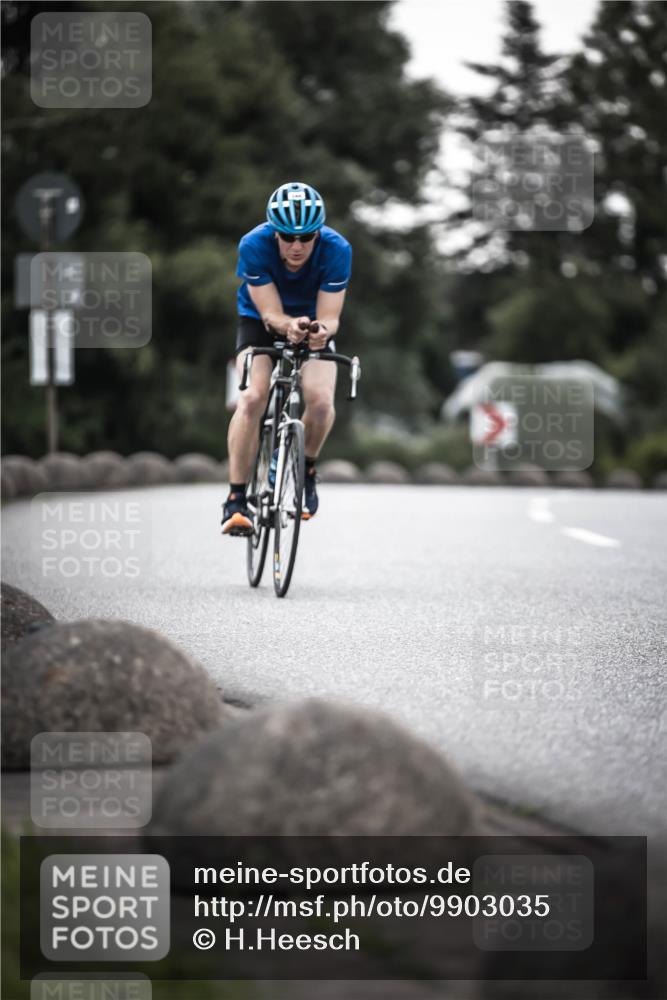 21.06.2026 - 29. Vierlanden-Triathlon H.Heesch http://msf.ph/oto/9903035 21.06.2026 10:05:59 Radfahren 346 meine-sportfotos.de