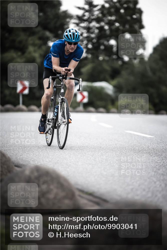21.06.2026 - 29. Vierlanden-Triathlon H.Heesch http://msf.ph/oto/9903041 21.06.2026 10:05:59 Radfahren 346 meine-sportfotos.de