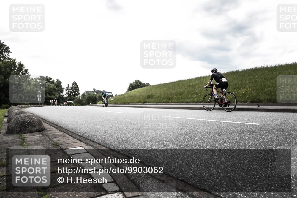 21.06.2026 - 29. Vierlanden-Triathlon H.Heesch http://msf.ph/oto/9903062 21.06.2026 10:02:48 Radfahren 56, 139, 179 meine-sportfotos.de