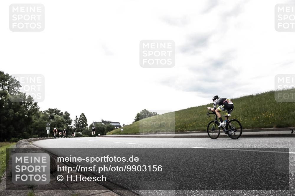 21.06.2026 - 29. Vierlanden-Triathlon H.Heesch http://msf.ph/oto/9903156 21.06.2026 10:04:35 Radfahren 47, 235 meine-sportfotos.de