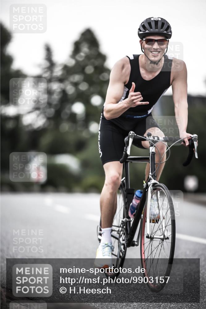21.06.2026 - 29. Vierlanden-Triathlon H.Heesch http://msf.ph/oto/9903157 21.06.2026 10:07:42 Radfahren 23, 105, 111, 216, 231, 279, 336 meine-sportfotos.de