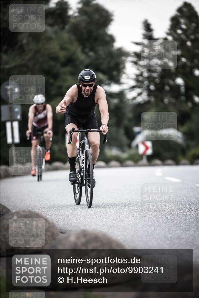 21.06.2026 - 29. Vierlanden-Triathlon H.Heesch http://msf.ph/oto/9903241 21.06.2026 10:15:49 Radfahren 212, 394, 397, 410, 447 meine-sportfotos.de