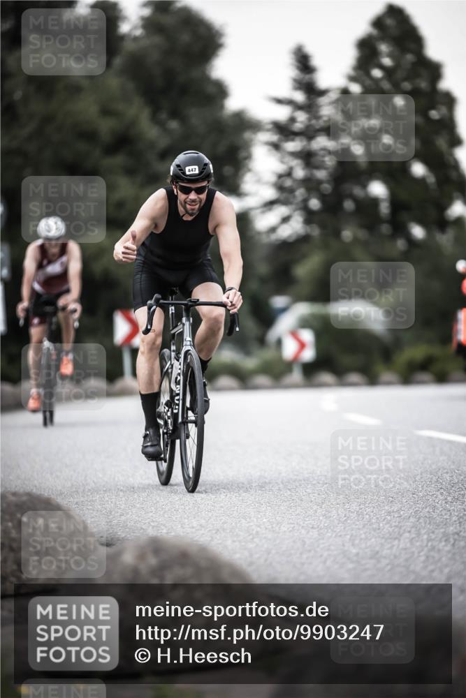 21.06.2026 - 29. Vierlanden-Triathlon H.Heesch http://msf.ph/oto/9903247 21.06.2026 10:15:49 Radfahren 212, 394, 397, 410, 447 meine-sportfotos.de