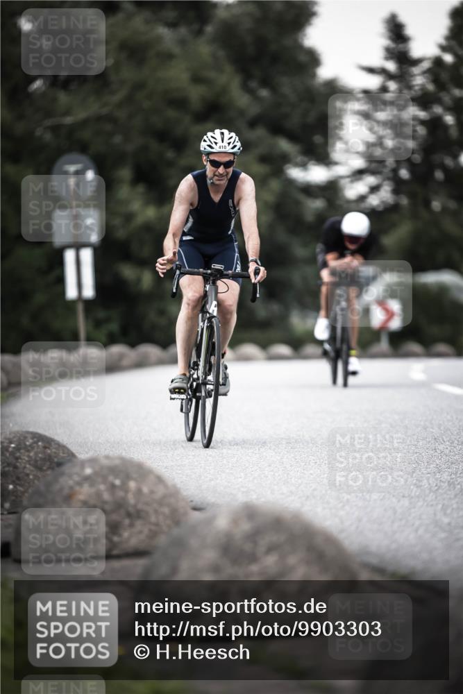 21.06.2026 - 29. Vierlanden-Triathlon H.Heesch http://msf.ph/oto/9903303 21.06.2026 10:15:56 Radfahren 132, 212, 410 meine-sportfotos.de