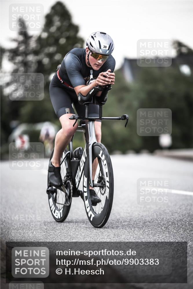 21.06.2026 - 29. Vierlanden-Triathlon H.Heesch http://msf.ph/oto/9903383 21.06.2026 10:16:06 Radfahren 30, 50, 132, 443 meine-sportfotos.de