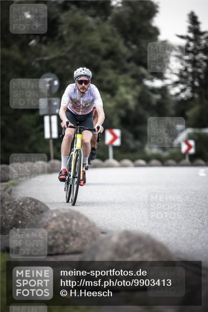 21.06.2026 - 29. Vierlanden-Triathlon H.Heesch http://msf.ph/oto/9903413 21.06.2026 10:16:12 Radfahren 50, 167, 443 meine-sportfotos.de