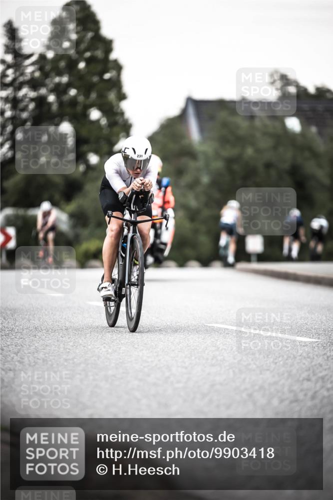 21.06.2026 - 29. Vierlanden-Triathlon H.Heesch http://msf.ph/oto/9903418 21.06.2026 10:15:45 Radfahren 231, 394, 397, 447, 467 meine-sportfotos.de