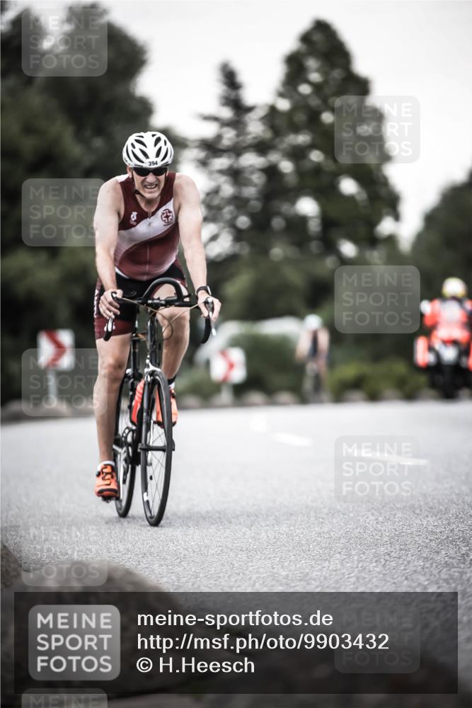 21.06.2026 - 29. Vierlanden-Triathlon H.Heesch http://msf.ph/oto/9903432 21.06.2026 10:15:50 Radfahren 212, 394, 410, 447 meine-sportfotos.de
