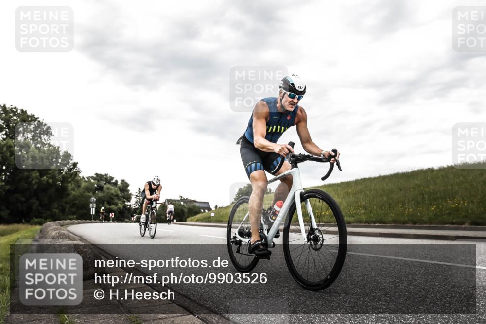 21.06.2026 - 29. Vierlanden-Triathlon H.Heesch http://msf.ph/oto/9903526 21.06.2026 10:11:39 Radfahren 179, 198, 420, 437, 1353 meine-sportfotos.de